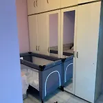 2-bedroom With Private Parking Fast Wifi 3-aircon 3-smarttvs Workdesk Youtube Premium And Netflix